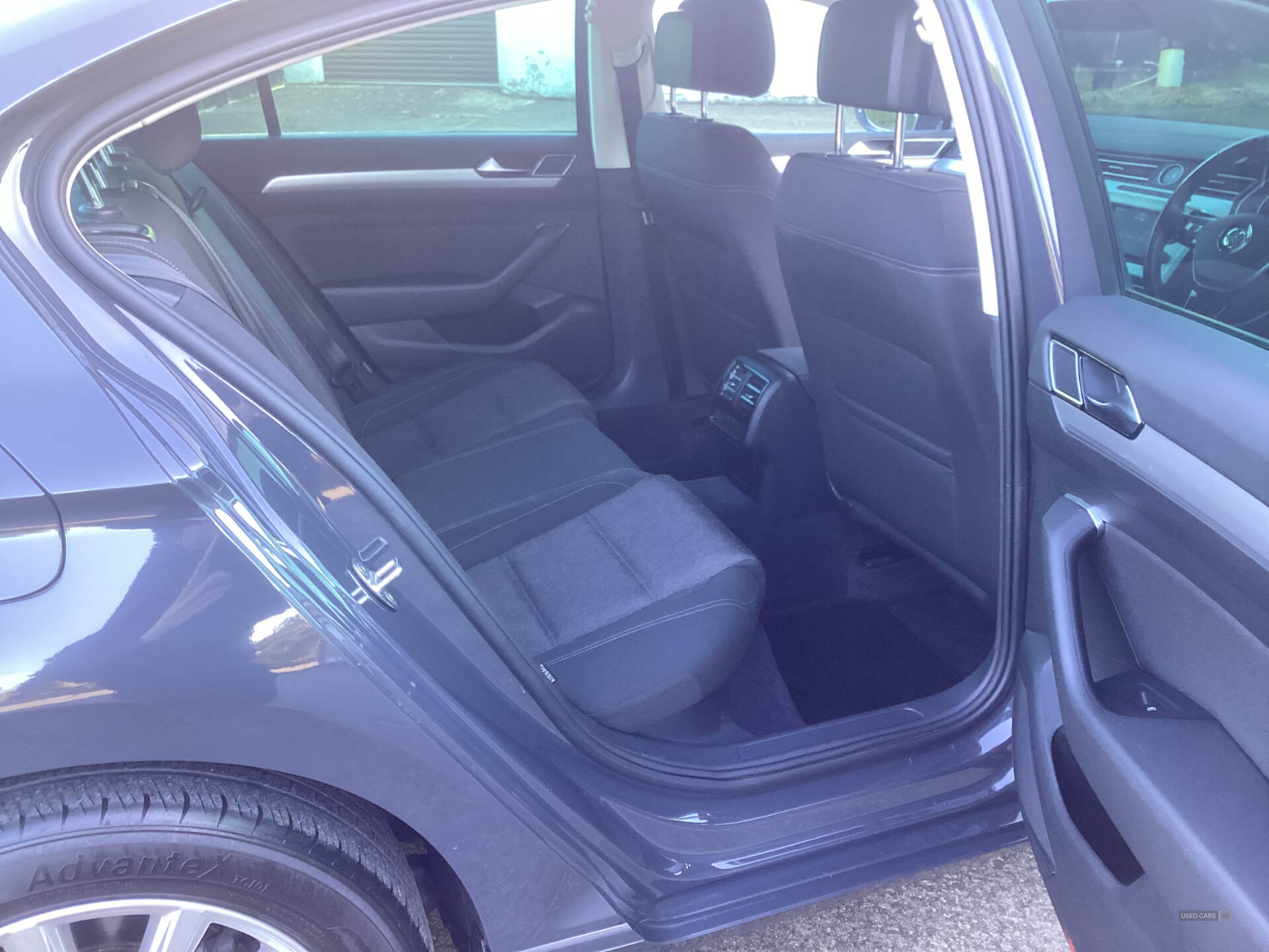 Volkswagen Passat DIESEL SALOON in Down