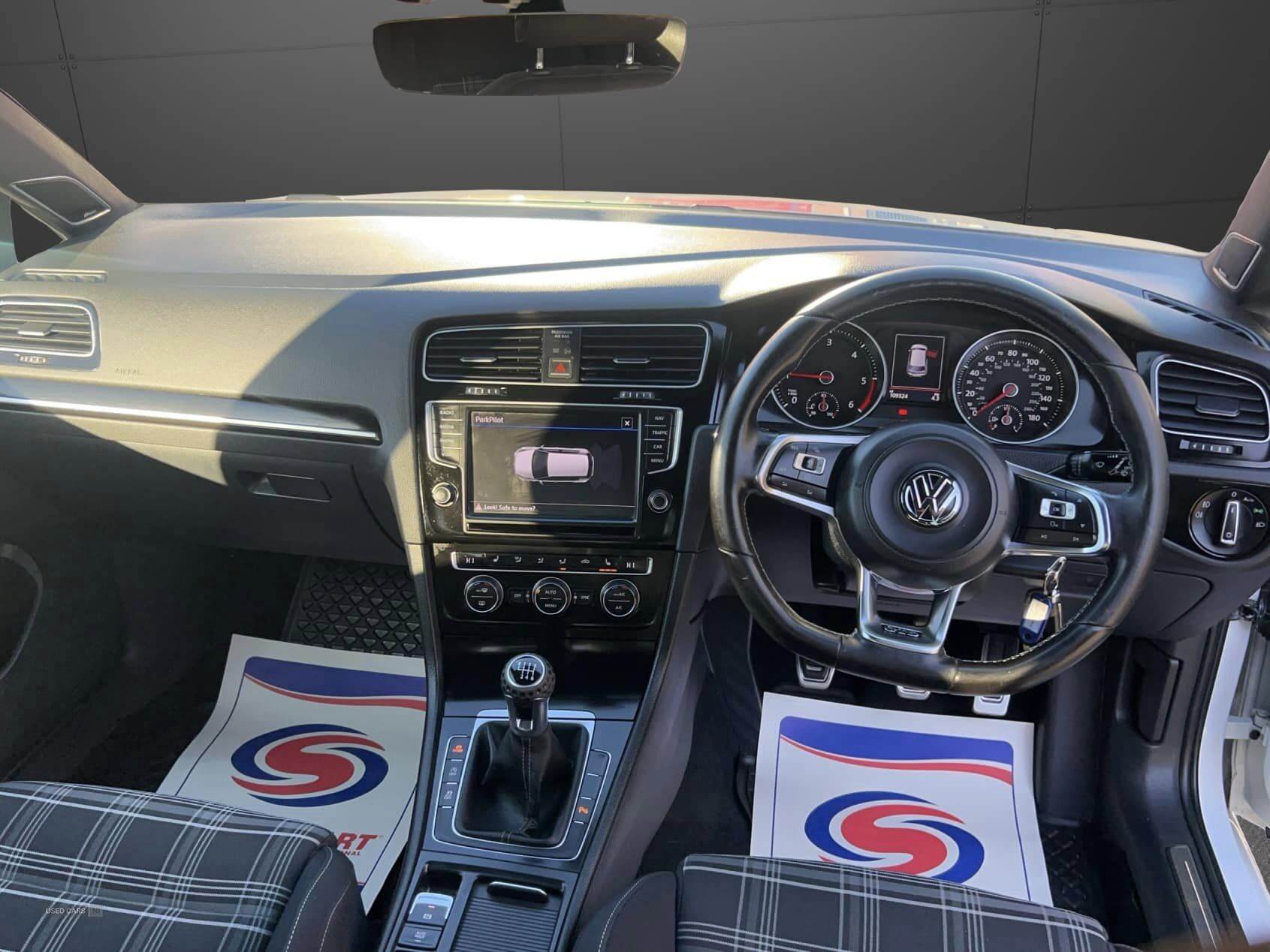 Mar 2017 Volkswagen Golf 2.0 TDI GTD 3dr