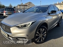 Infiniti QX30