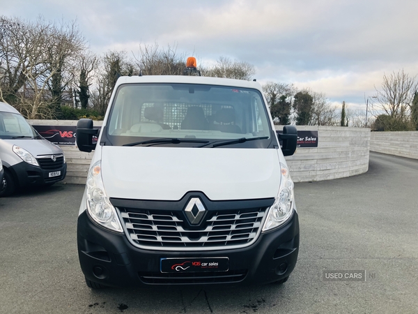 Renault Master MWB DIESEL RWD in Down