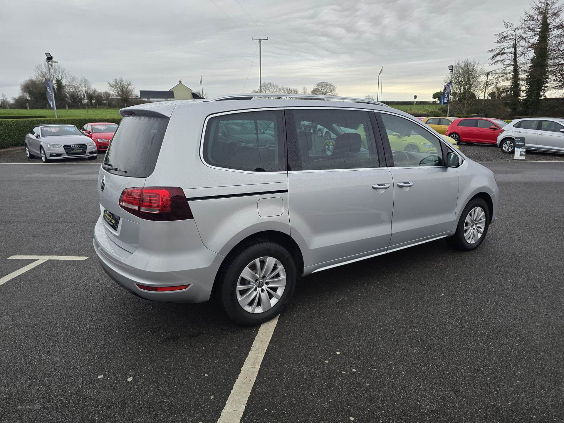 Nov 2019 Volkswagen Sharan 2.0 TDI SCR 150 SE Nav 5dr