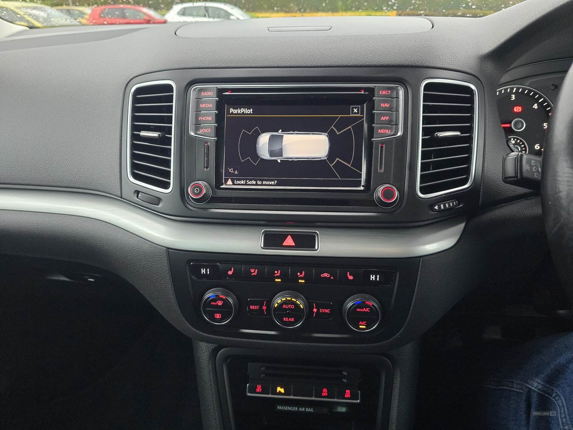 Nov 2019 Volkswagen Sharan 2.0 TDI SCR 150 SE Nav 5dr