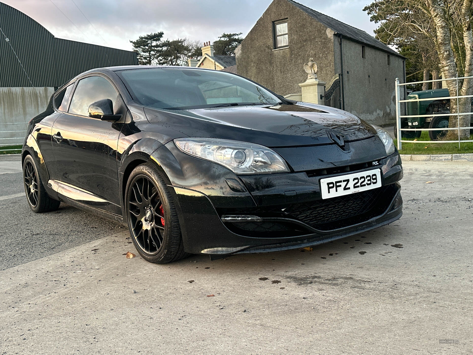 Renault Megane COUPE in Down