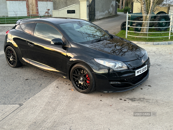 Renault Megane COUPE in Down