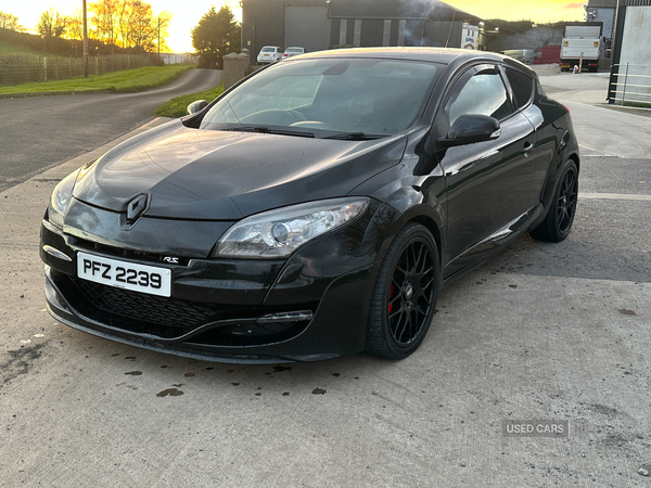 Renault Megane COUPE in Down