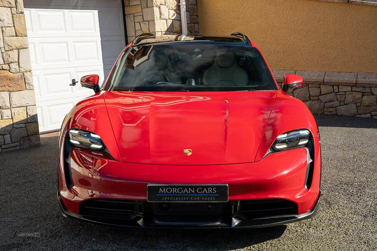 Oct 2021 Porsche Taycan 560kW Turbo S 93kWh 5dr Auto