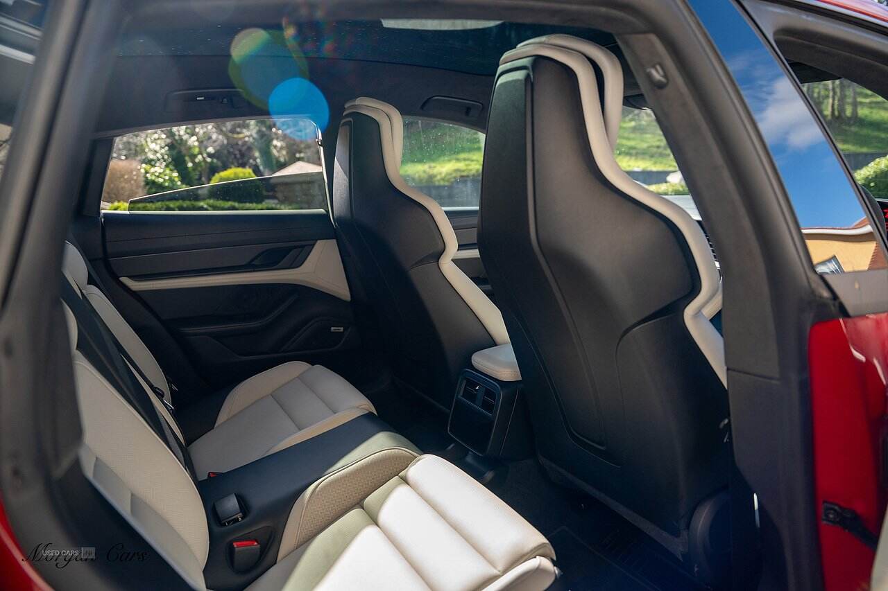 Oct 2021 Porsche Taycan 560kW Turbo S 93kWh 5dr Auto