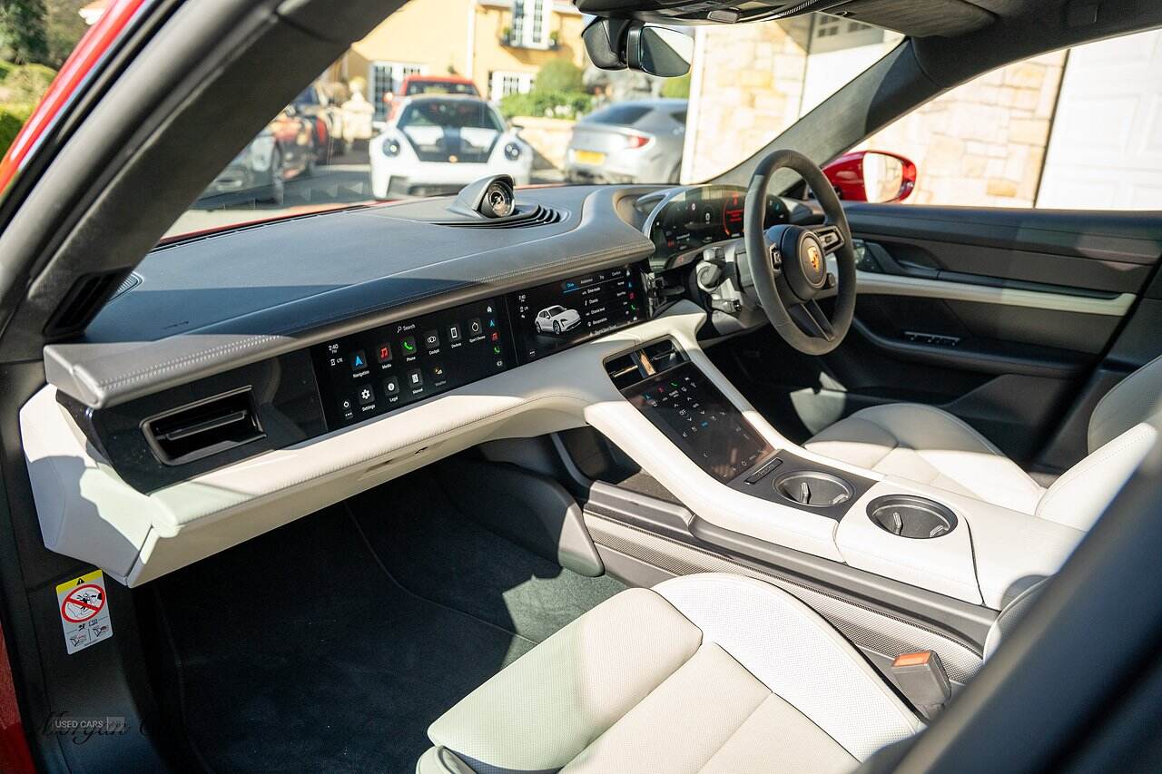 Oct 2021 Porsche Taycan 560kW Turbo S 93kWh 5dr Auto