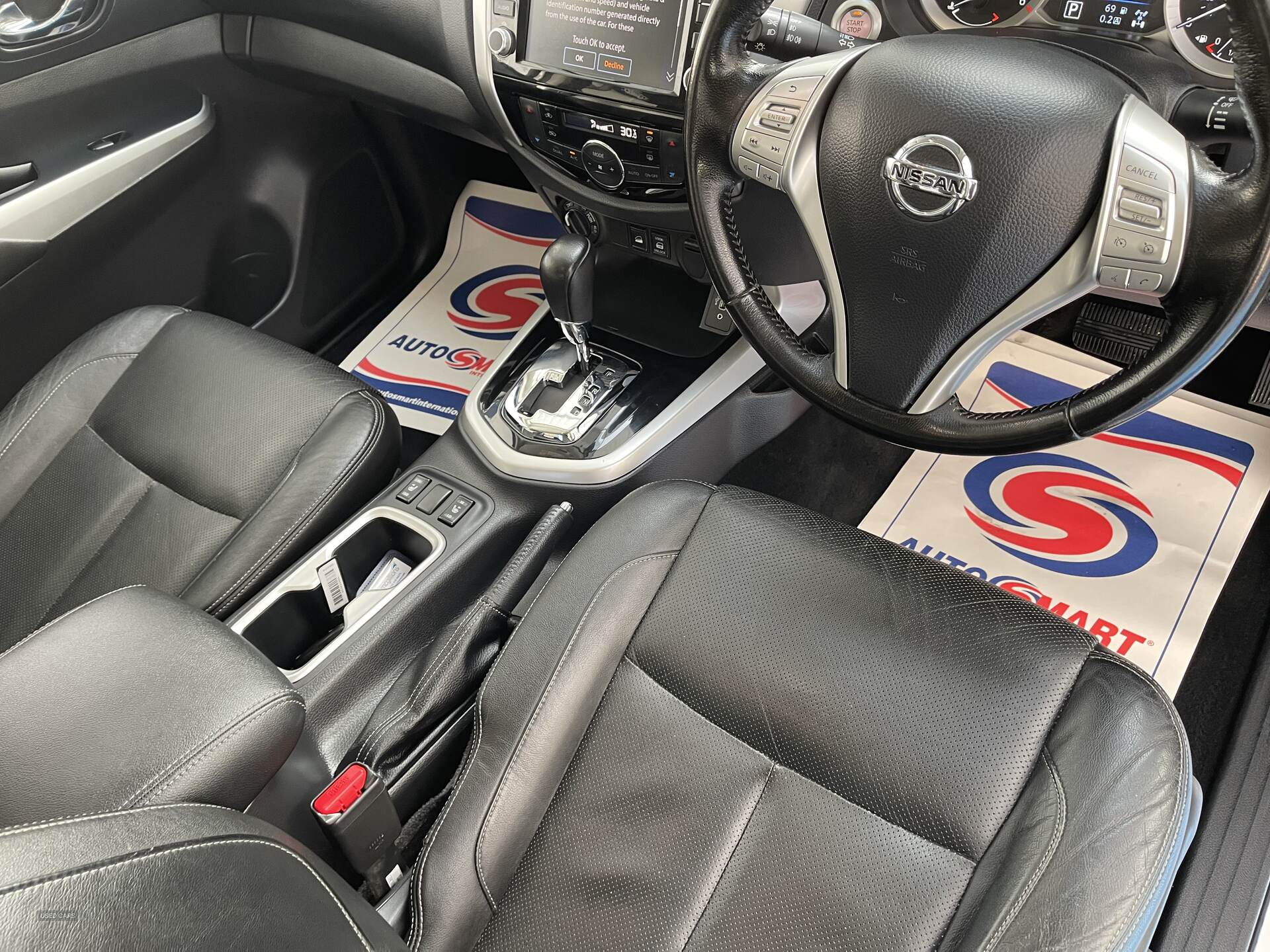 Nissan Navara 2.3 Dci TT 190 4x4 TEKNA in Tyrone