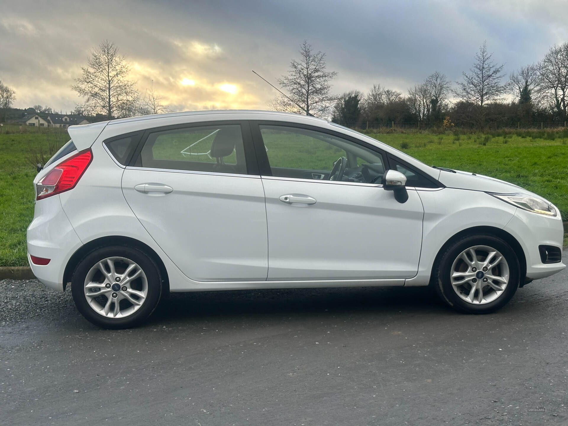 Oct 2015 Ford Fiesta 1.25 82 Zetec 5dr