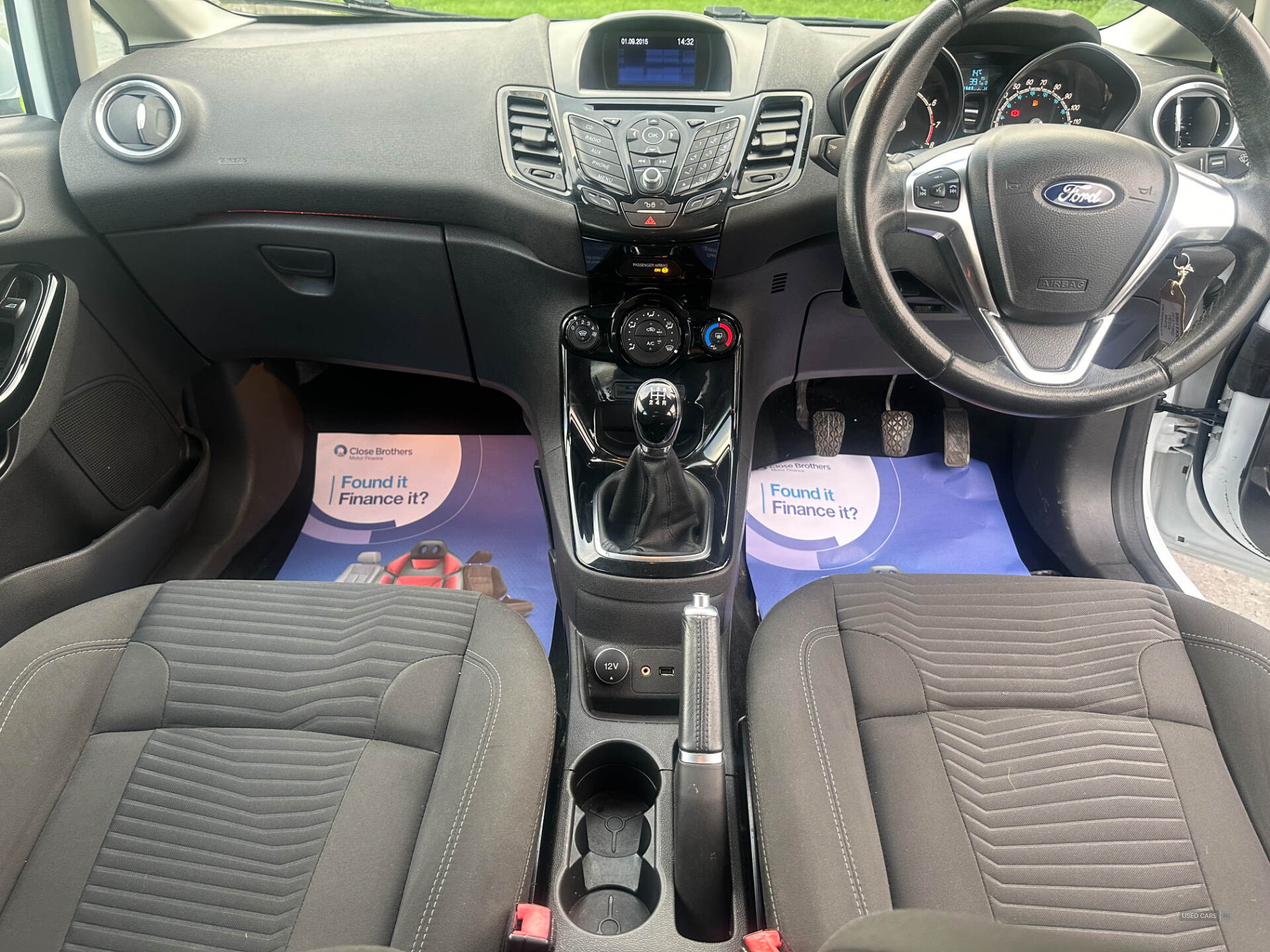 Oct 2015 Ford Fiesta 1.25 82 Zetec 5dr