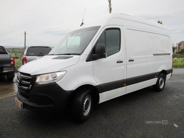 Nov 2020 Mercedes-Benz Sprinter 3.5t H2 Progressive Van