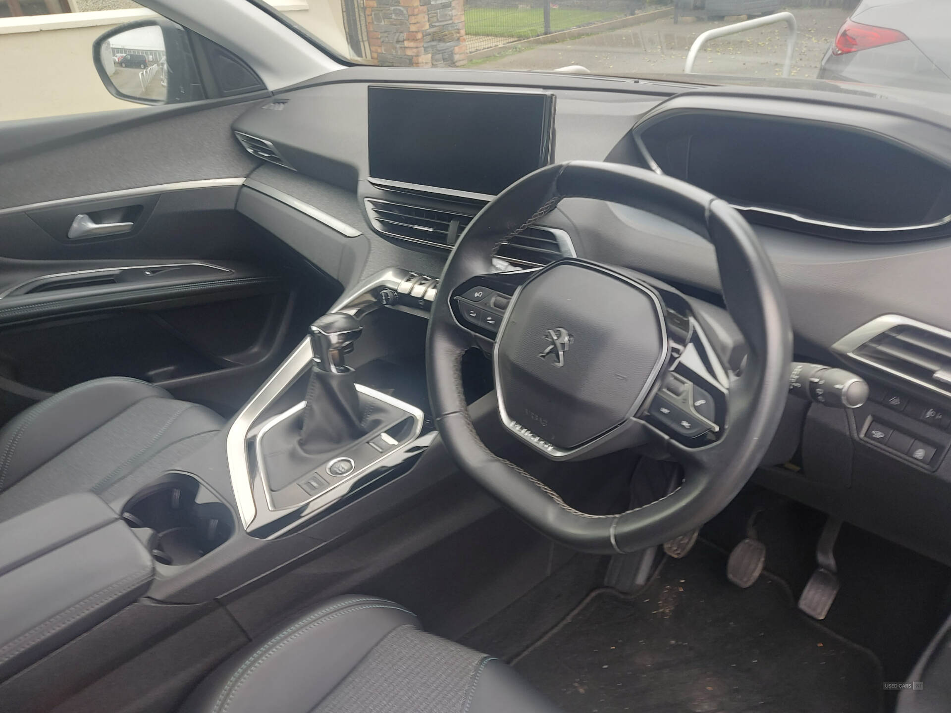 Car Thumbnail 6