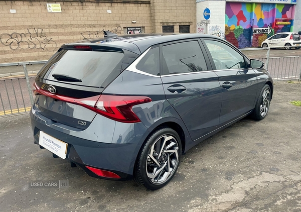 Hyundai i20 HATCHBACK in Down