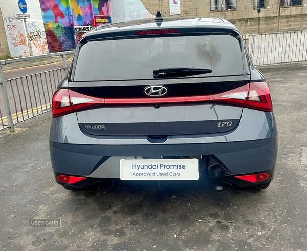 Hyundai i20 HATCHBACK in Down