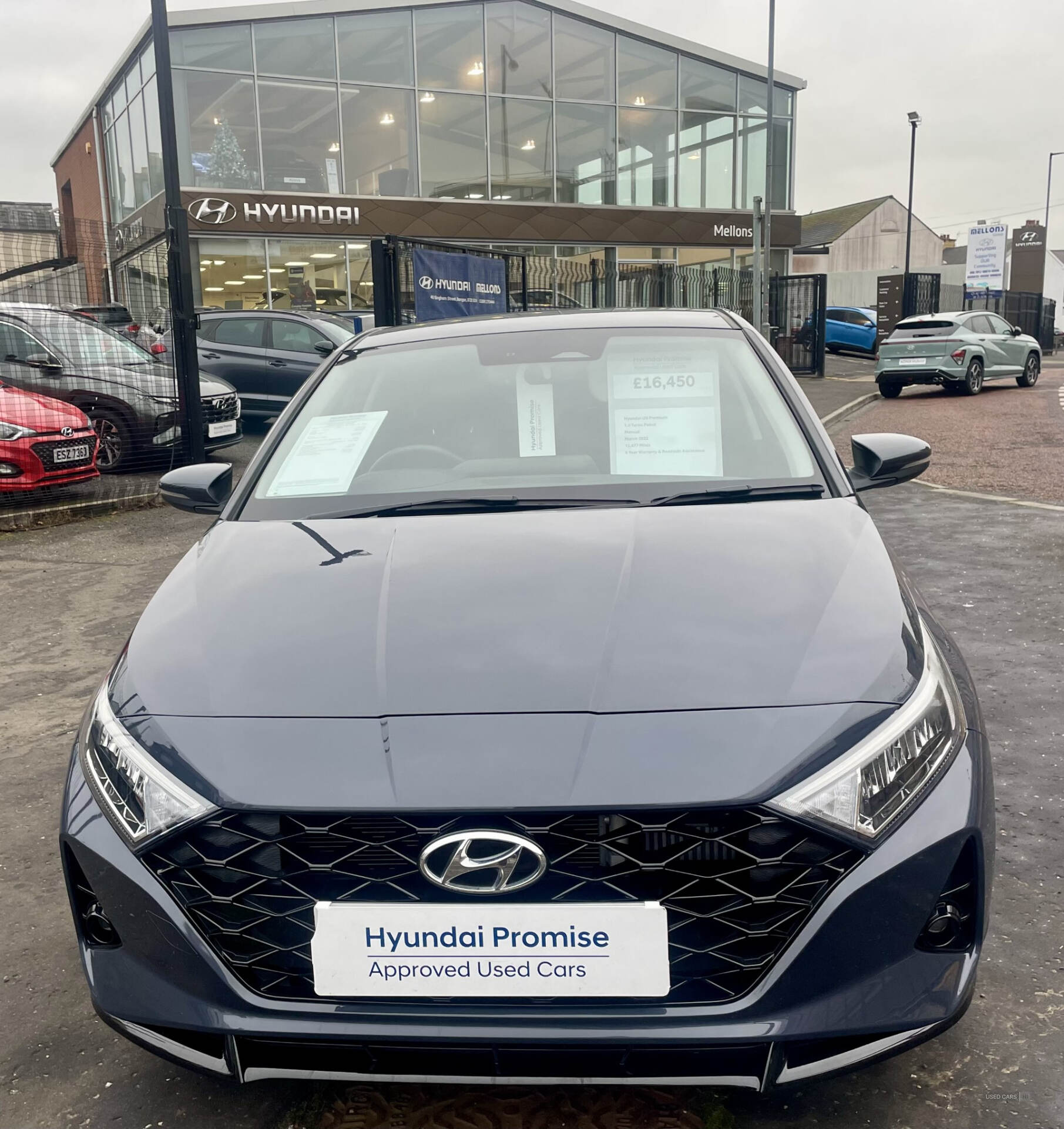 Hyundai i20 HATCHBACK in Down