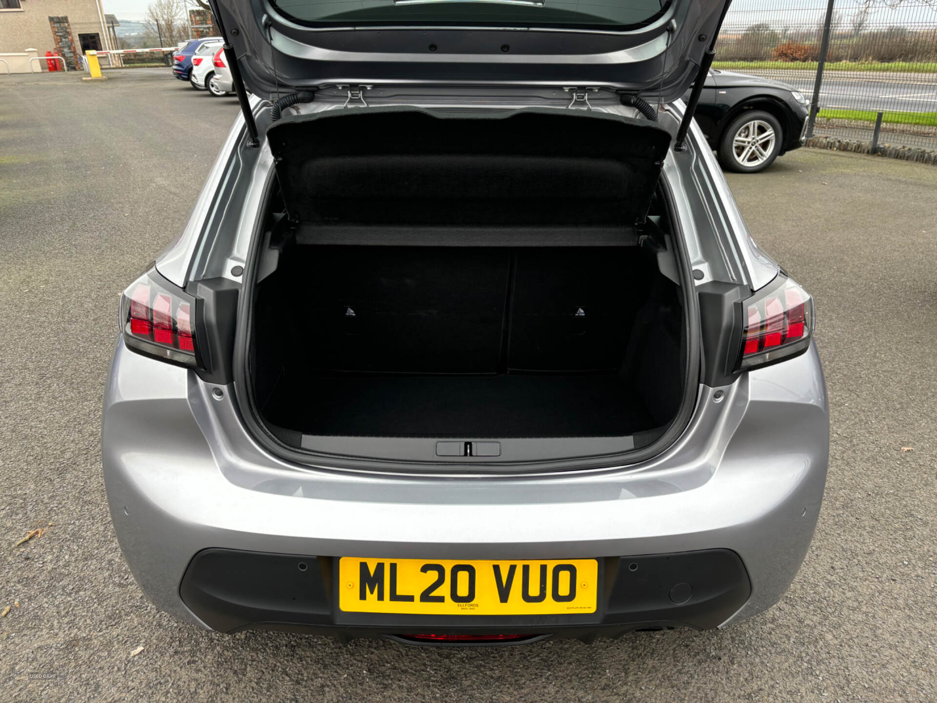 Peugeot 208 DIESEL HATCHBACK in Derry / Londonderry