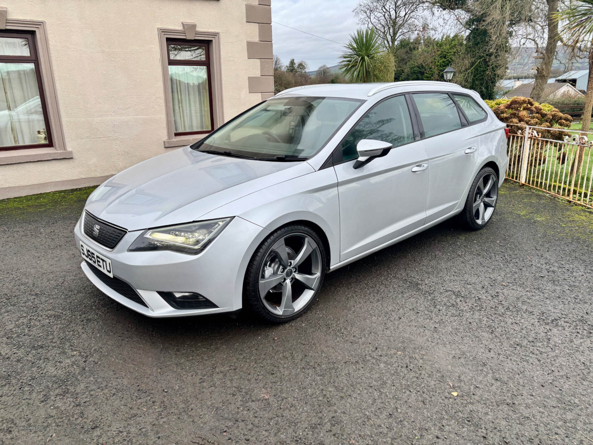 Sep 2015 Seat Leon 1.6 TDI Ecomotive SE 5dr [Technology Pack]