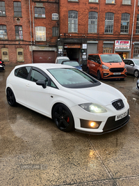 Seat Leon DIESEL HATCHBACK in Antrim