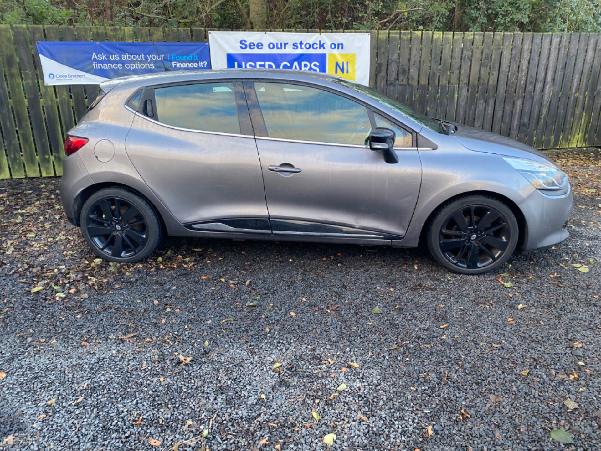 Mar 2016 Renault Clio 1.5 dCi 90 Dynamique S Nav 5dr