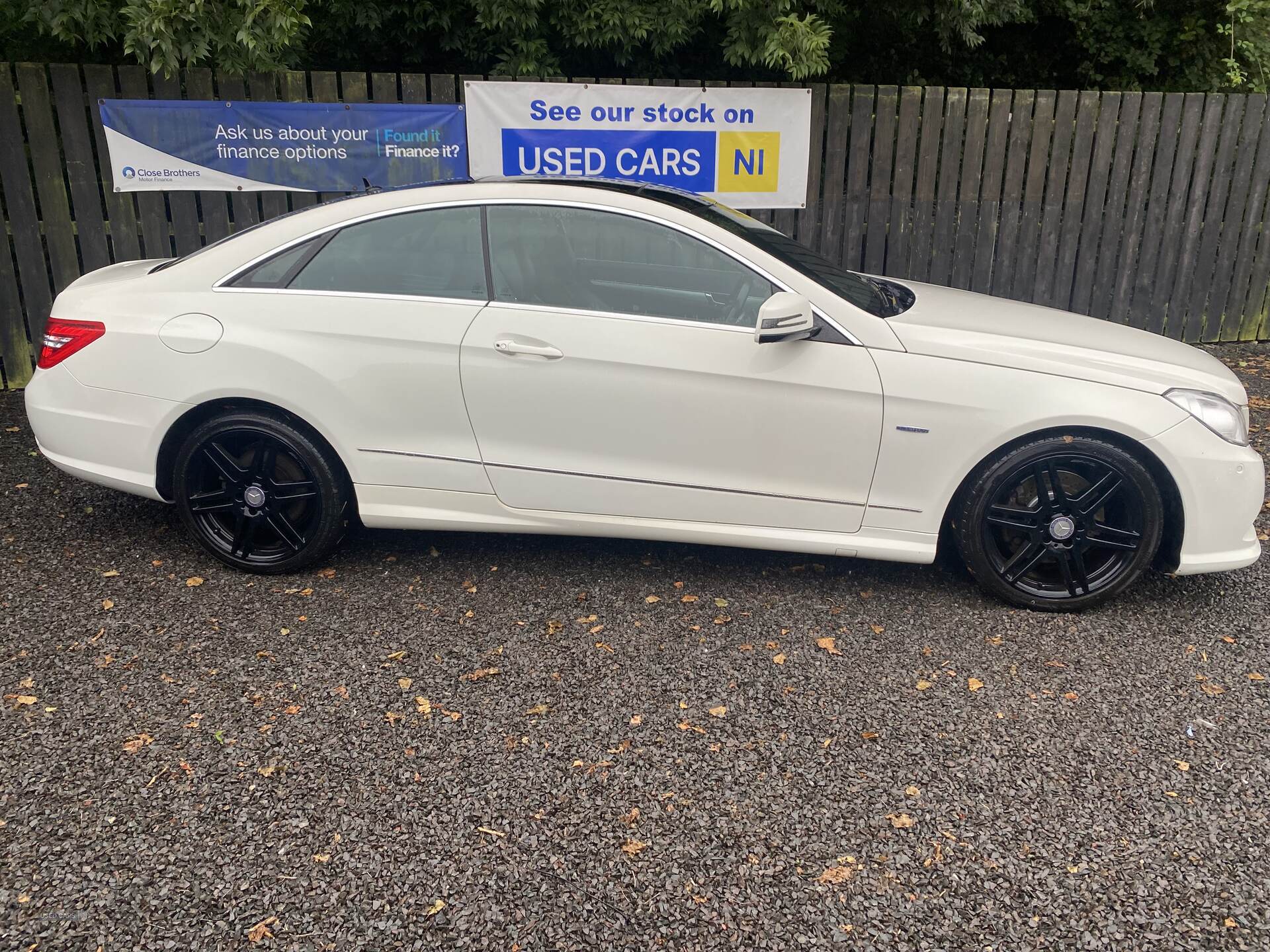 Jun 2011 Mercedes E-Class E250 CDI BlueEFFICIENCY Sport 2dr Tip Auto
