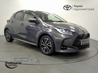 Toyota Yaris Design 1.5 Hybrid in Armagh