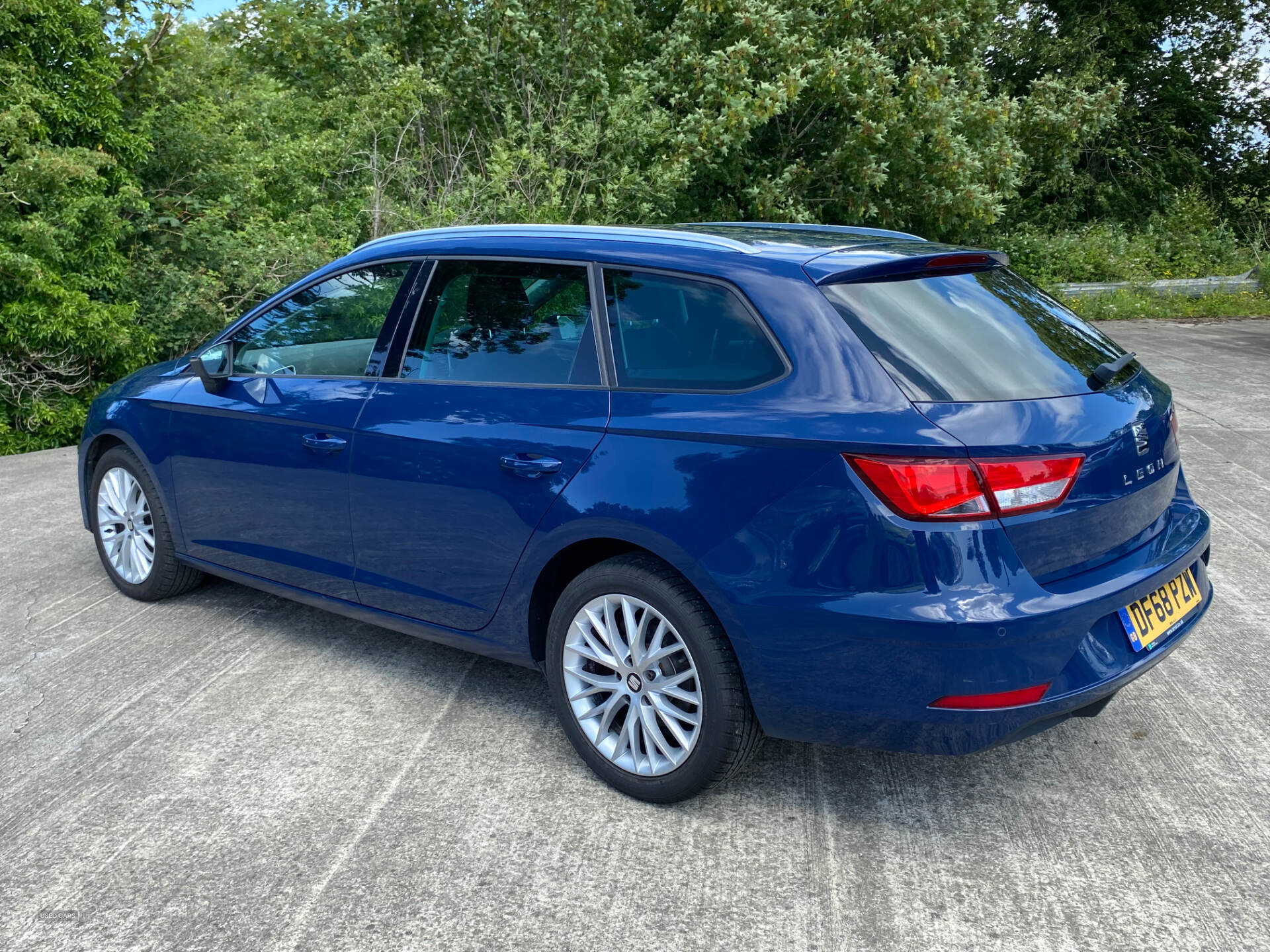Seat Leon DIESEL SPORT TOURER in Antrim