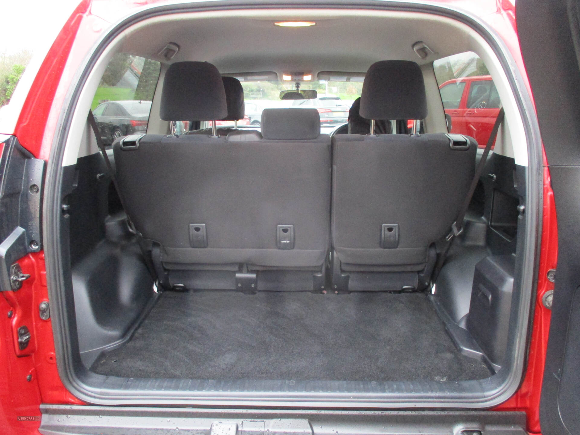 Toyota Land Cruiser DIESEL SW in Down