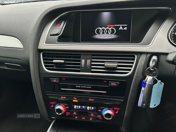 Audi A4 DIESEL AVANT in Down