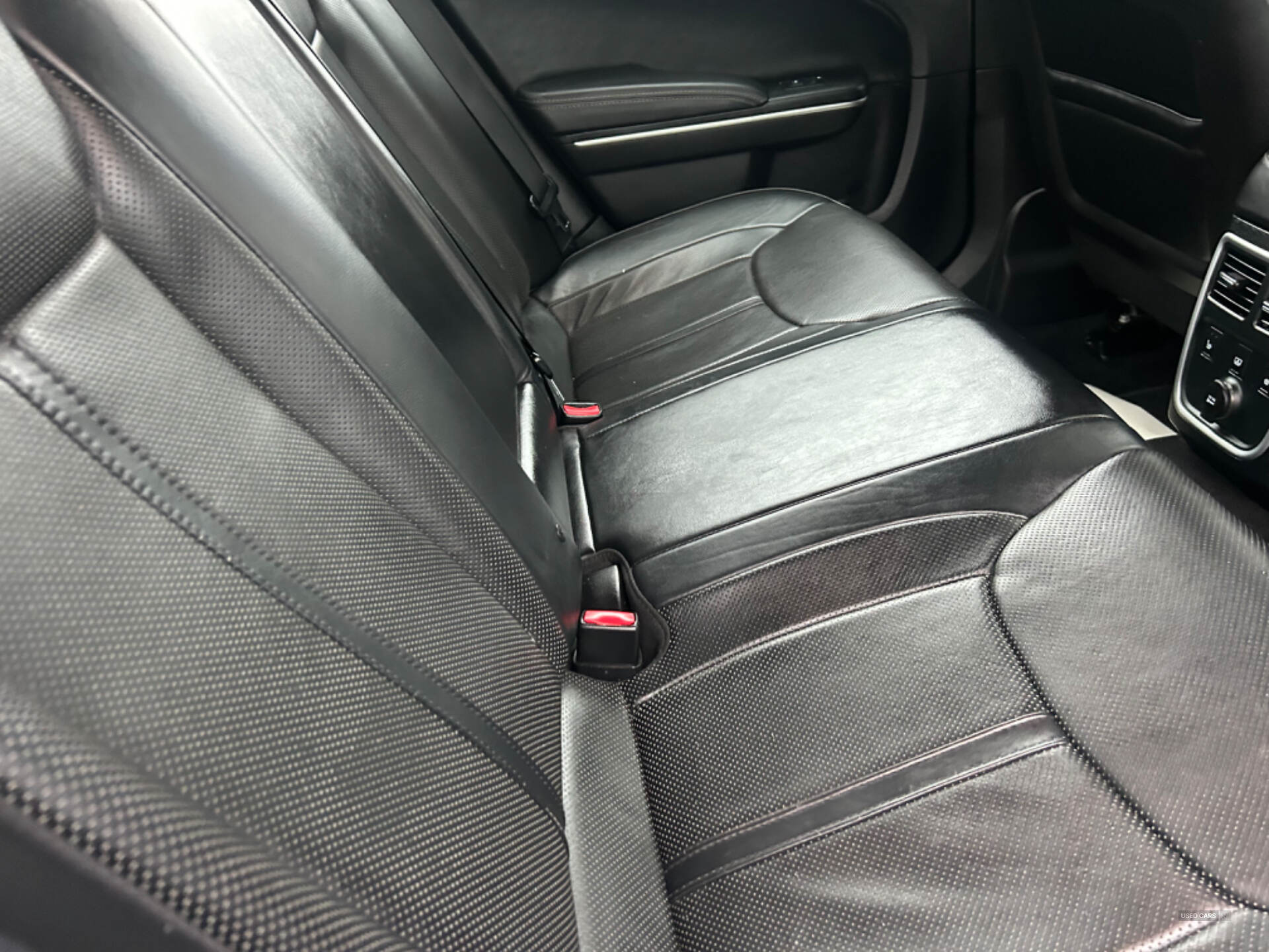 Chrysler 300 DIESEL SALOON in Antrim