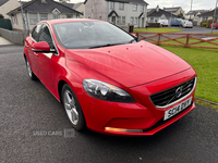 Volvo V40 D2 SE 5dr in Antrim