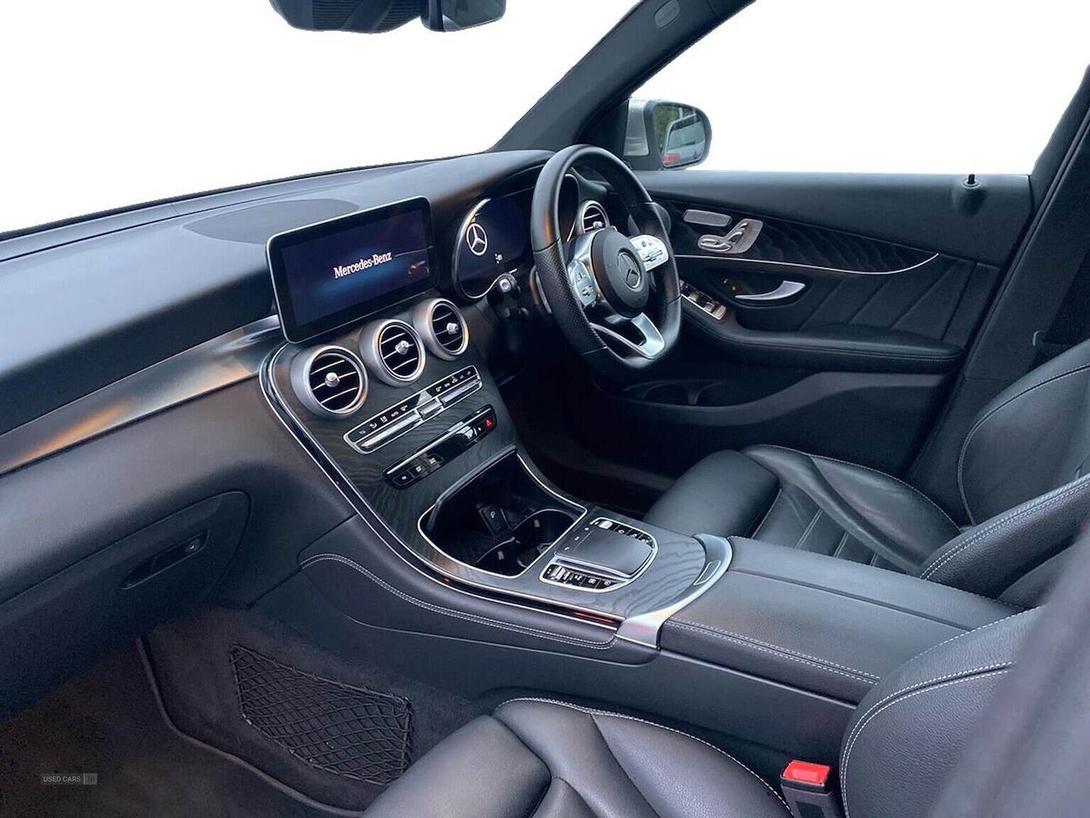 Jun 2020 Mercedes-Benz GLC 300D 4Matic Amg Line Premium Pls 5Dr 9G-Tronic
