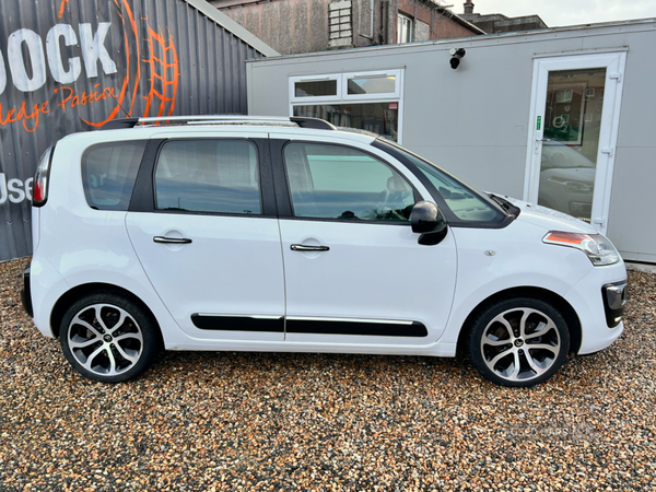 Citroen C3 Picasso DIESEL ESTATE in Antrim