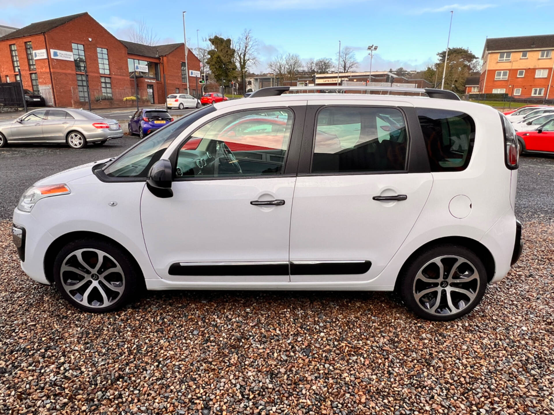 Citroen C3 Picasso DIESEL ESTATE in Antrim