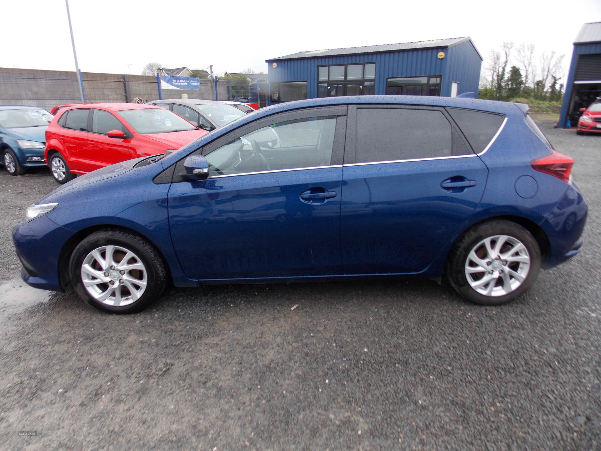 Dec 2017 Toyota Auris 1.6 D-4D Icon TSS 5dr