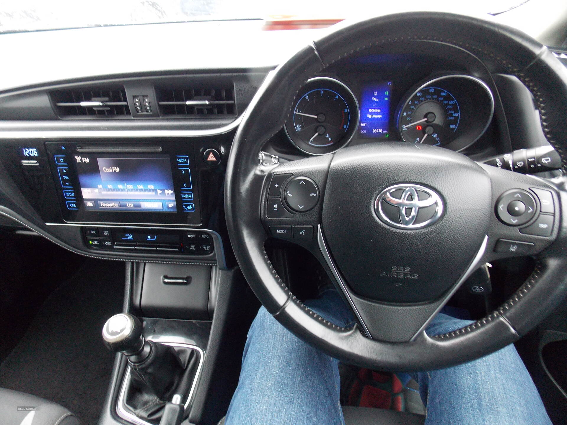 Dec 2017 Toyota Auris 1.6 D-4D Icon TSS 5dr