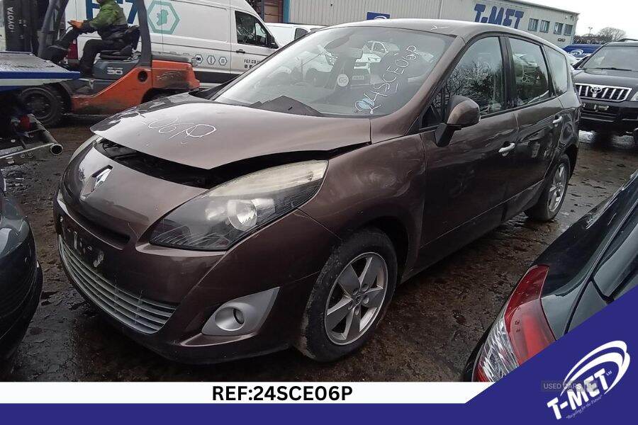 Sep 2010 Renault Grand Scenic 1.9 dCi Dynamique TomTom 5dr