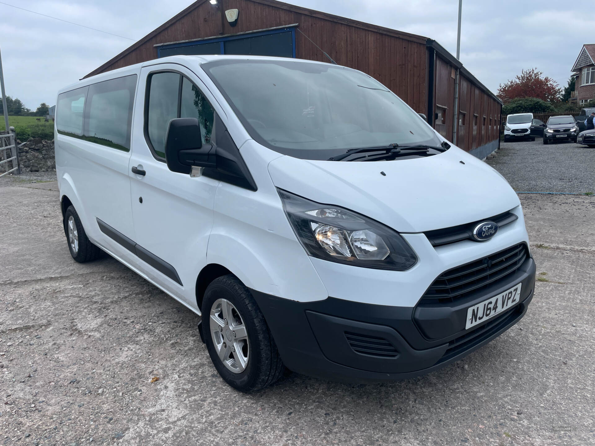 Oct 2014 Ford Transit Custom 2.2 TDCi 125ps Low Roof Kombi Van