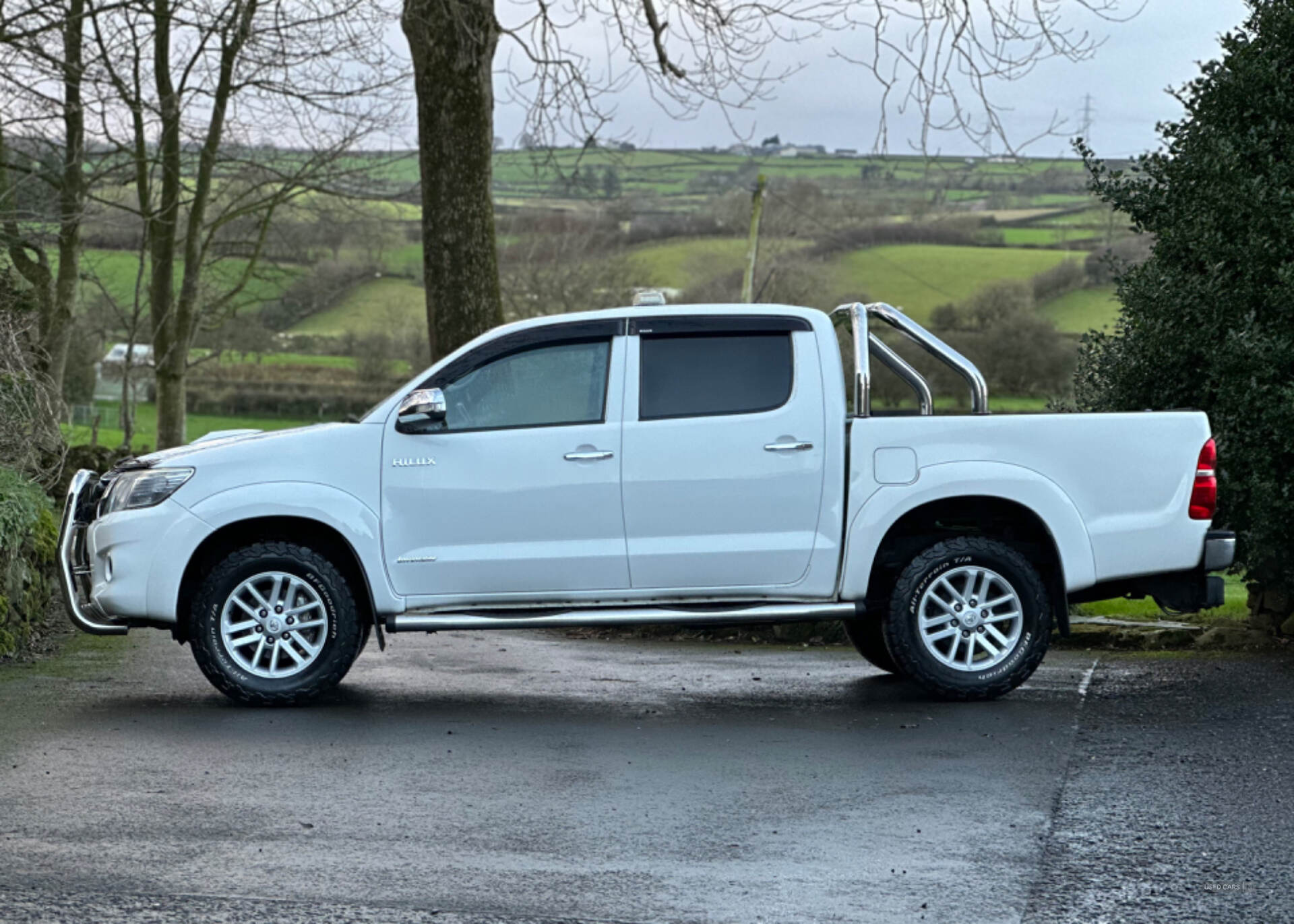 Toyota Hilux DIESEL in Antrim