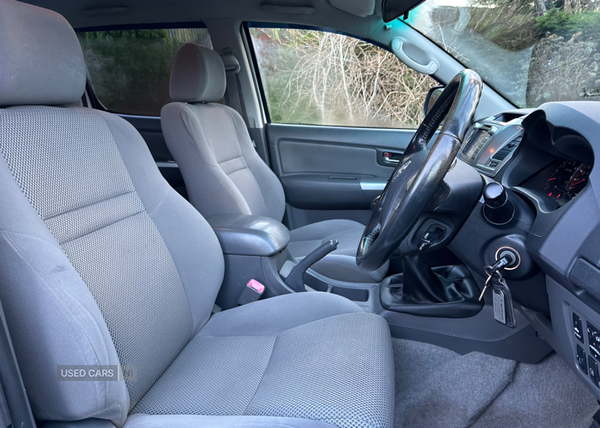 Toyota Hilux DIESEL in Antrim