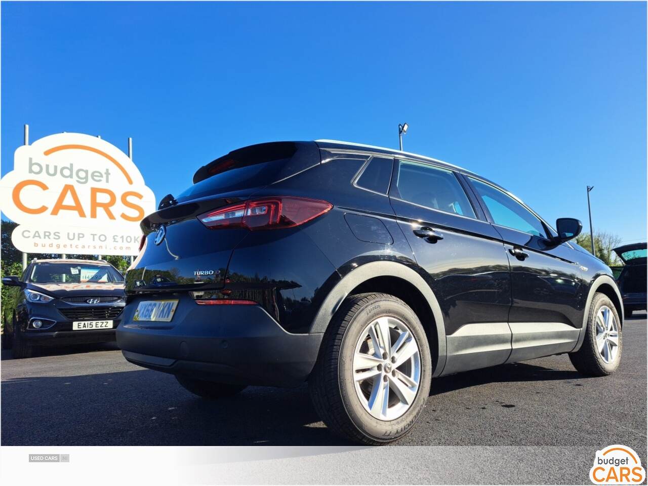 Vauxhall Grandland X DIESEL HATCHBACK in Down