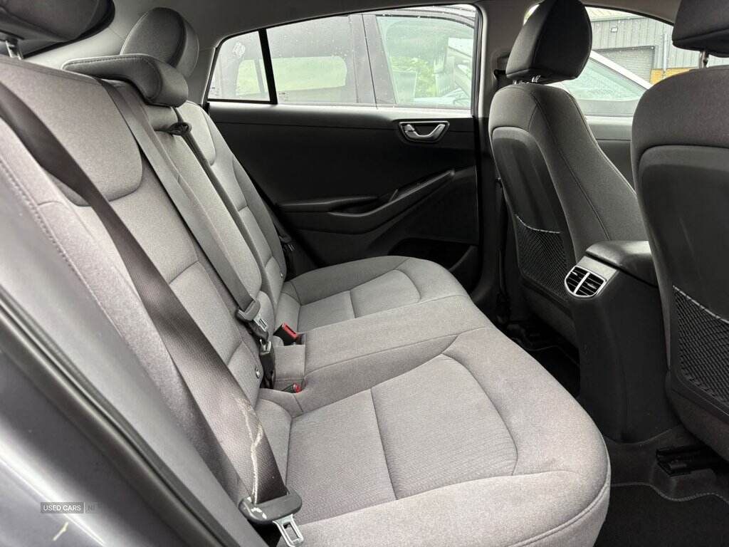 Nov 2020 Hyundai Ioniq 1.6 GDi Hybrid Premium 5dr DCT
