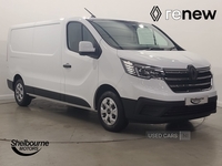 Renault Trafic 2.0 dCi Blue 30 Advance Panel Van 5dr Diese in Down