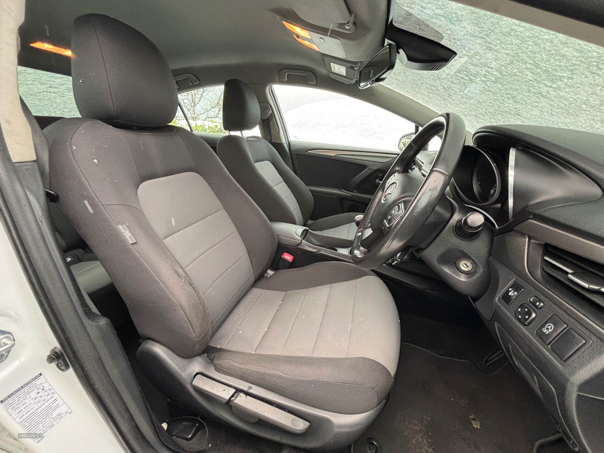 Toyota Avensis DIESEL SALOON in Tyrone