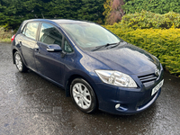 Toyota Auris HATCHBACK in Antrim