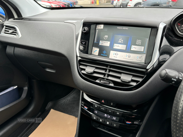 Peugeot 208 HATCHBACK in Derry / Londonderry