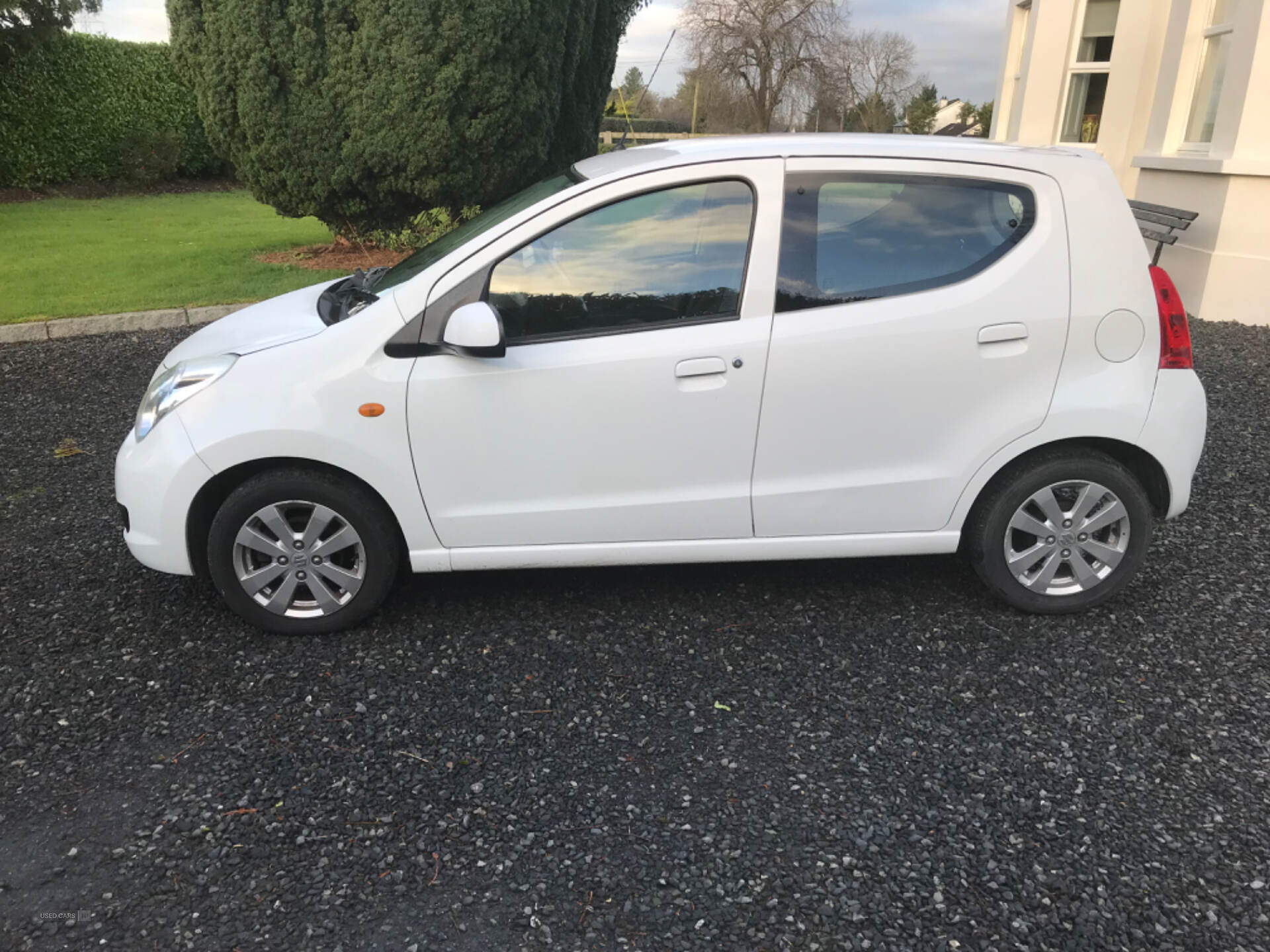 Suzuki Alto HATCHBACK in Down