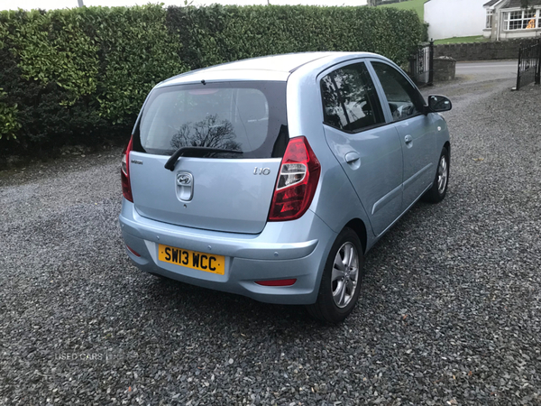 Hyundai i10 HATCHBACK in Down