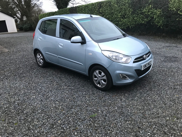 Hyundai i10 HATCHBACK in Down