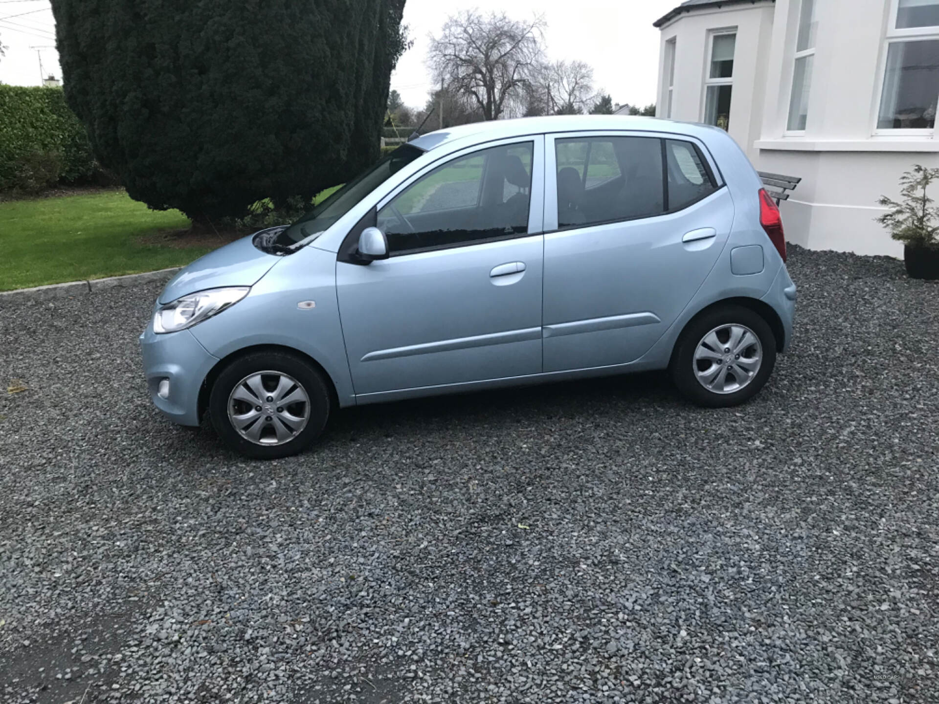 Hyundai i10 HATCHBACK in Down